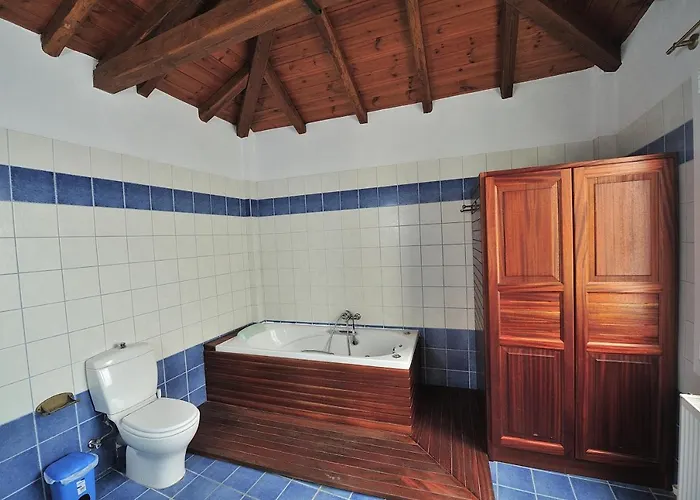 Orestis Mansion بيت للعطل